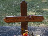 image of grave number 805760